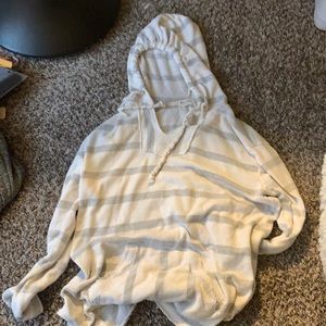 ocean drive pullover